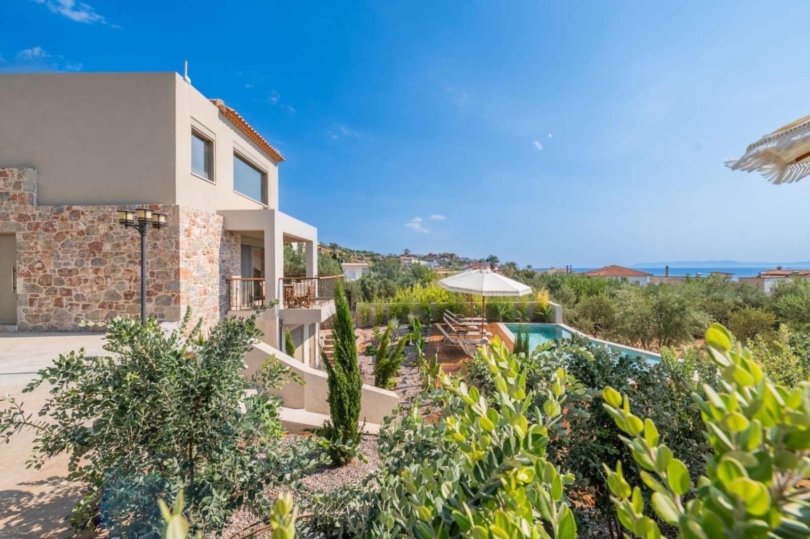 Petradi Suites Kalamata Esterno foto
