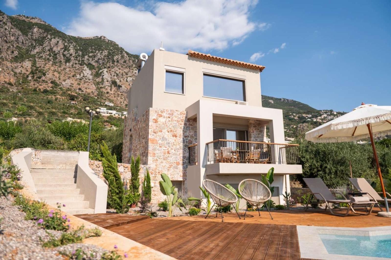 Petradi Suites Kalamata Esterno foto