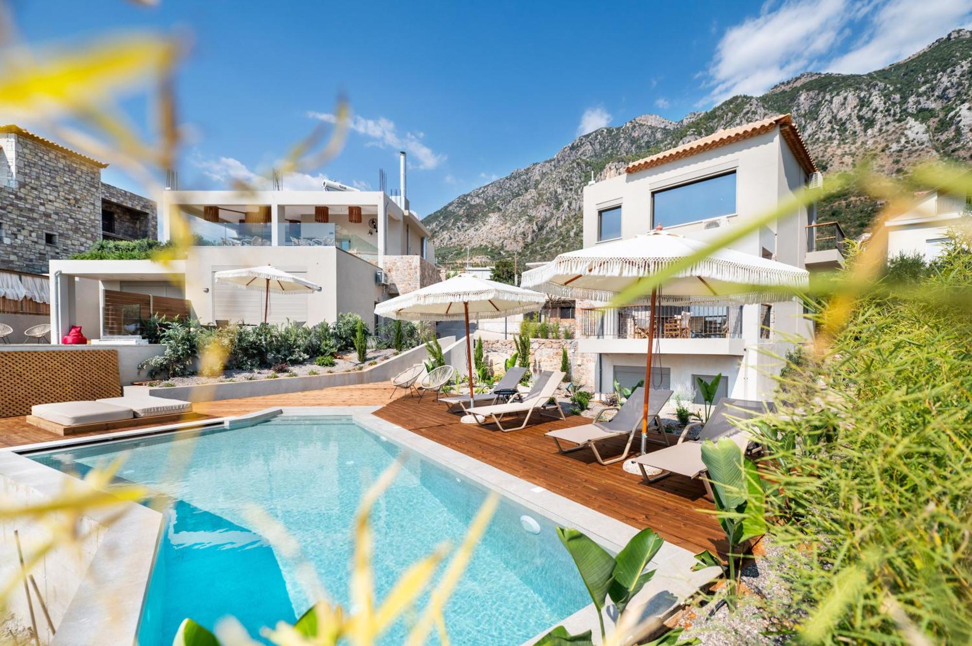 Petradi Suites Kalamata Esterno foto